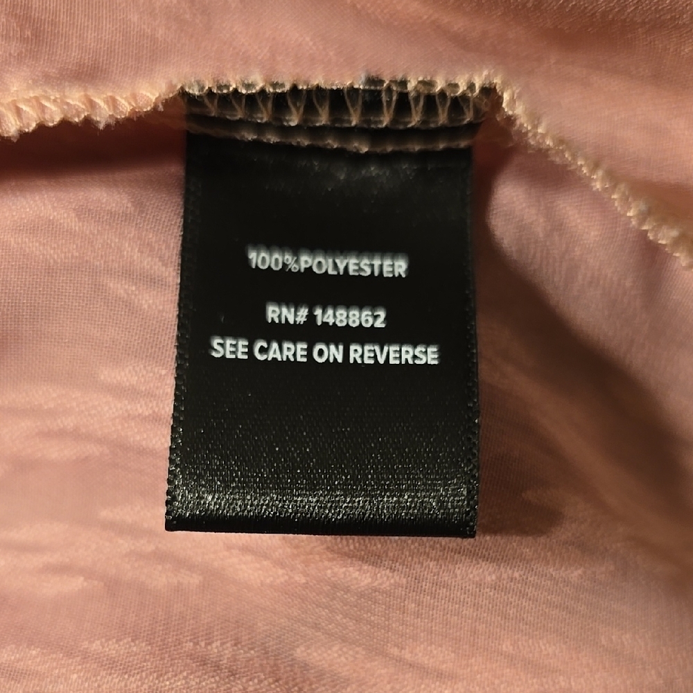 Pink Textured Button-Up Blouse - Picture 7 of 8